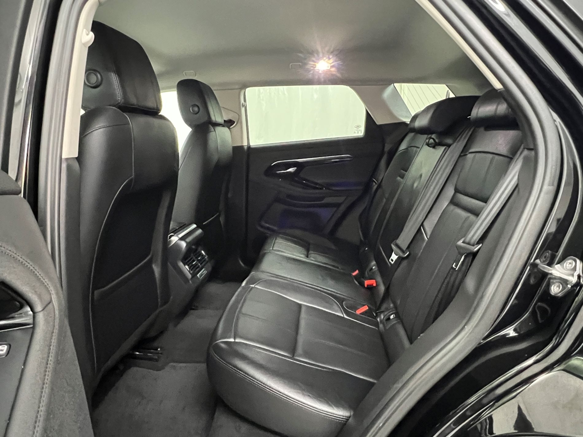 Evoque 2.0d i4 mhev awd 163cv auto - Autosani